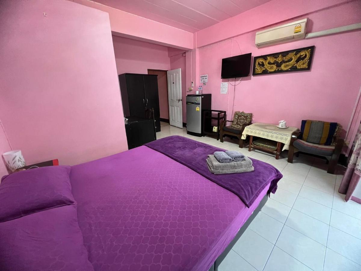 Soetnos Hotel Bãi biển Jomtien Ngoại thất bức ảnh